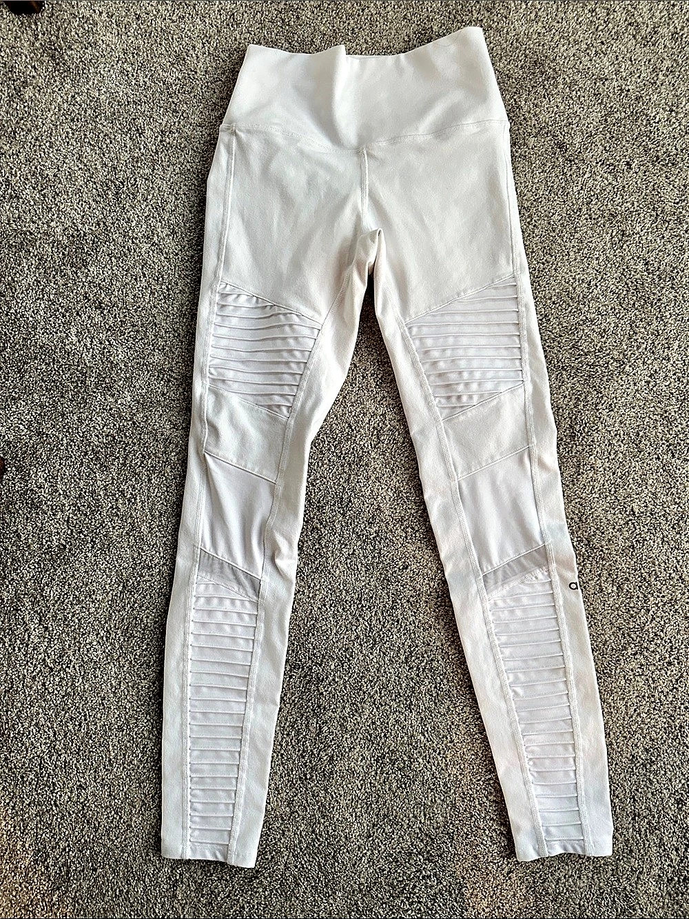 Alo Leggings White Size Medium